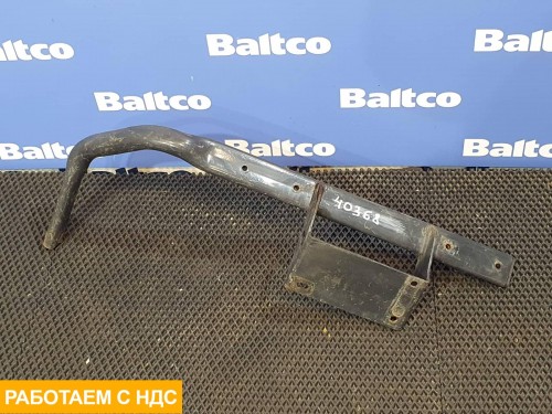 Кронштейн крепления крыла правый